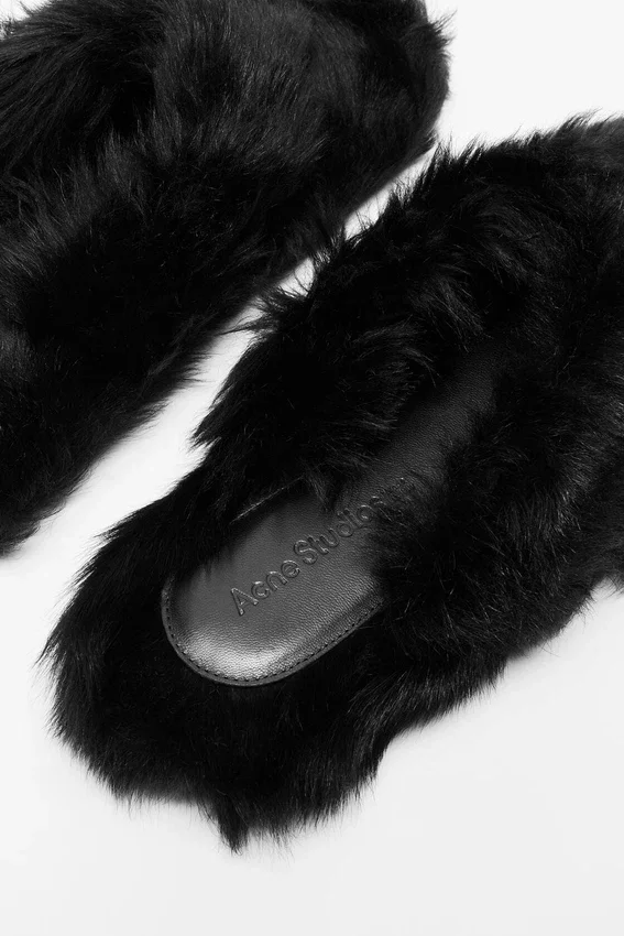 Sandaler i shearling