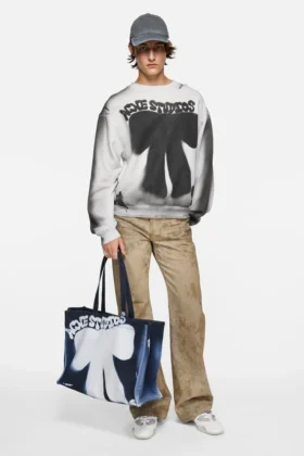Shoppingtote med spraylogotyp