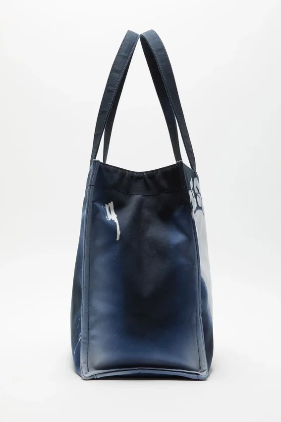 Shoppingtote med spraylogotyp