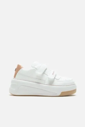 Sneakers i läder med kardborreband