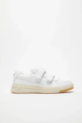 Sneakers med kardborreband