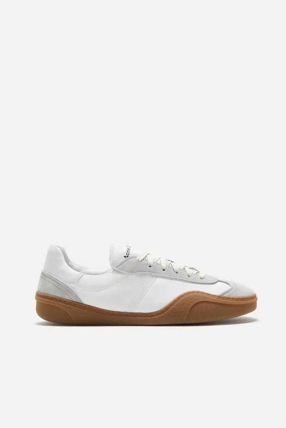 Snörningssneakers