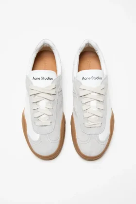 Snörningssneakers