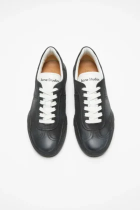 Snörningssneakers