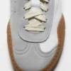 Snörningssneakers