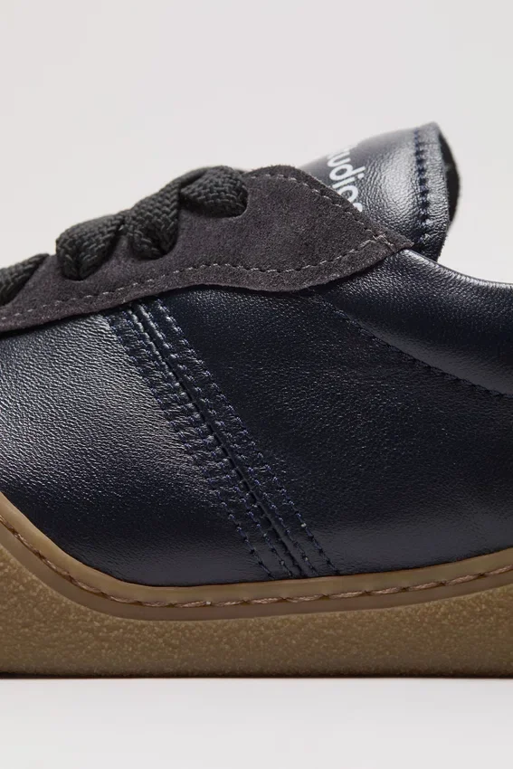 Snörningssneakers