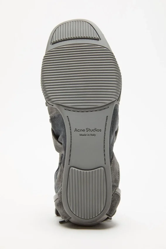 Snörskor i mocka