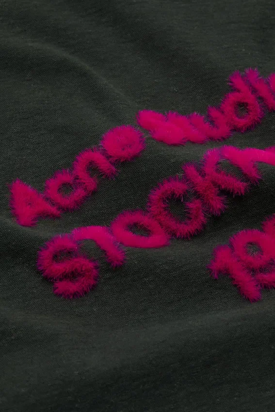 T-shirt med 1996-logotyp