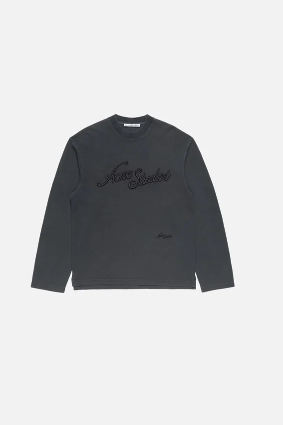 T-shirt med broderad logotyp