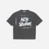 T-shirt med gotisk logotyp