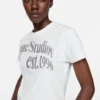 T-shirt med grafiskt tryck i figursydd passform