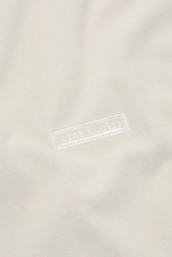 T-shirt med gummilogotyp