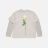 T-shirt med lager-på-lager-grafik