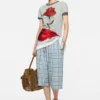 T-shirt med rosmotiv