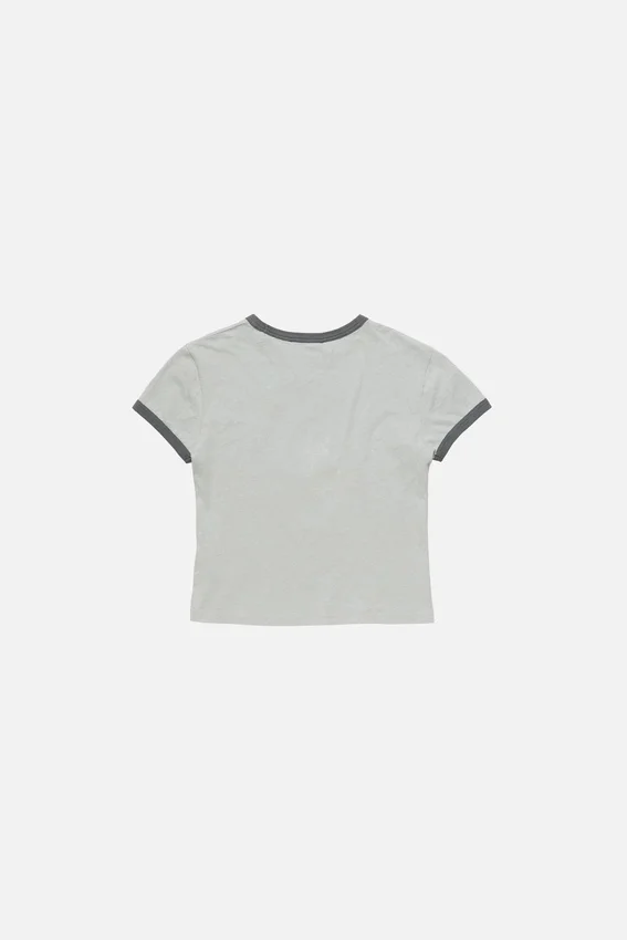 T-shirt med rosmotiv