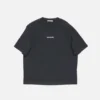 T-shirt med stämplat logo – avslappnad passform