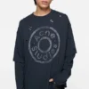 T-shirtar med lager-på-lager-logotyp