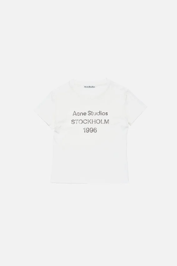 T-shirtar med logotyp