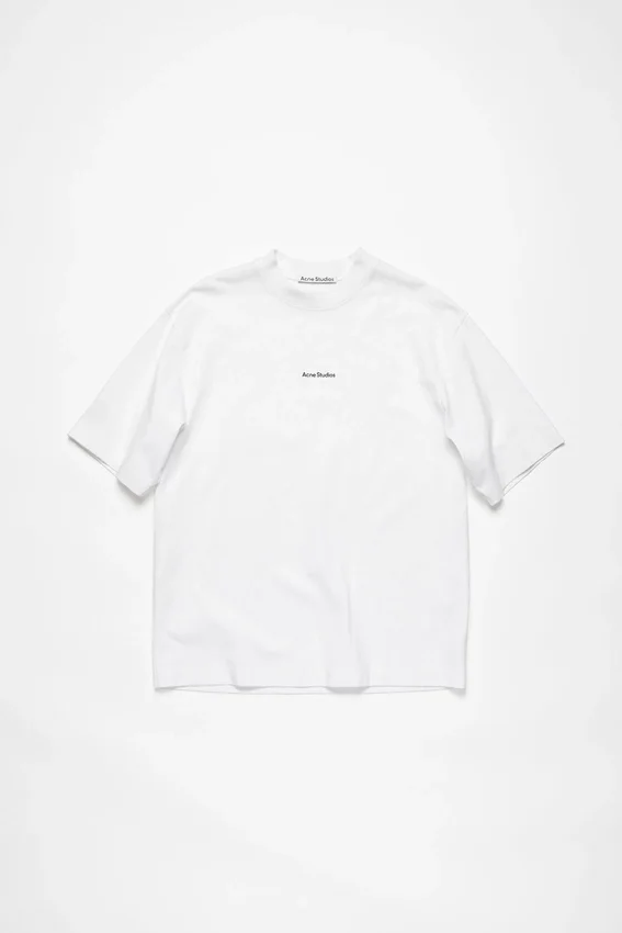T-shirtar med logotyp