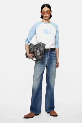T-shirtar med mjölkgrafik