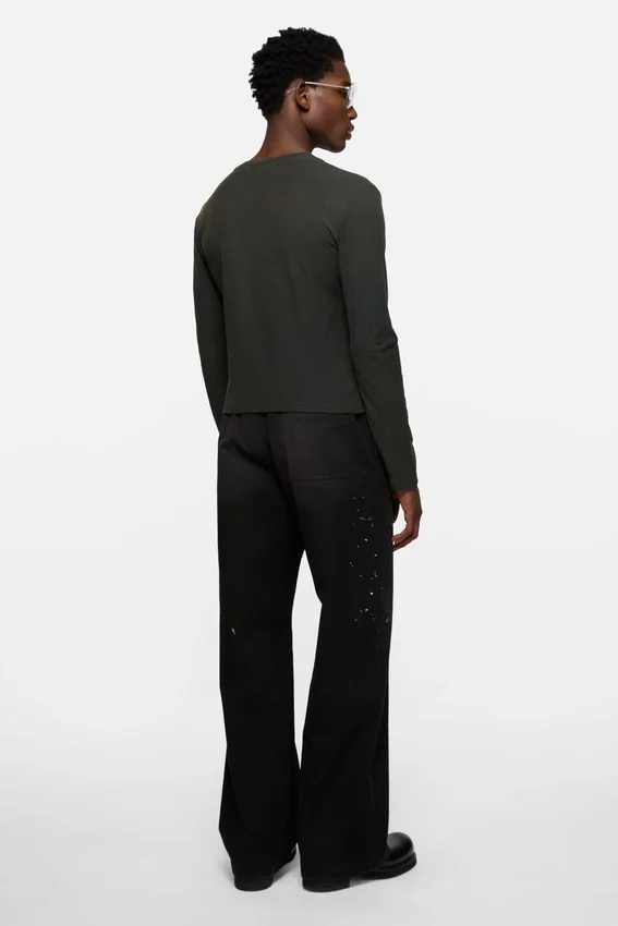 T-shirtar med slitet logo-tryck