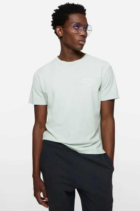 T-shirtar med slitet logo-tryck