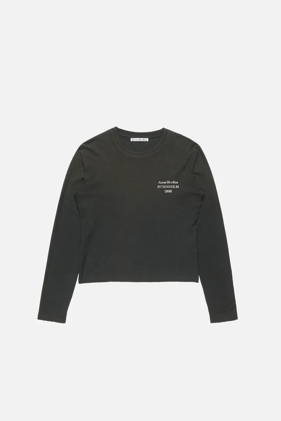 T-shirtar med slitet logo-tryck