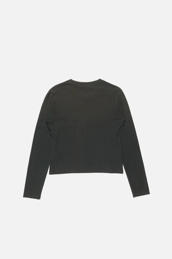 T-shirtar med slitet logo-tryck