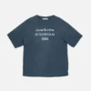T-shirtar med sprayad logotyp