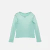 T-shirtar med sprayad logotyp
