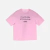 T-shirtar med sprayad logotyp