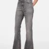 Tajta jeans – 2025F
