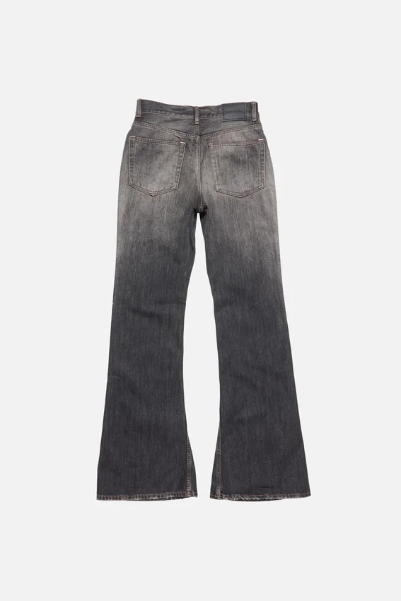 Tajta jeans – 2025F