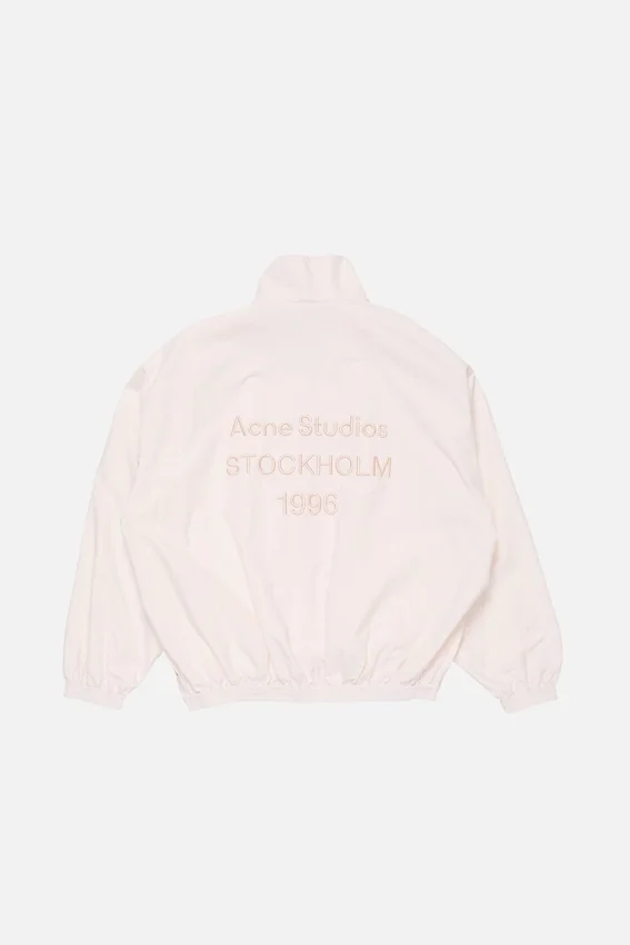Teknisk jacka med logotyp
