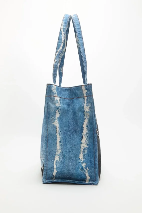 tote-väska med denimtryck
