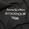 Tvättad jacka med logotyp