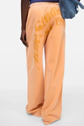 Tvättade sweatpants