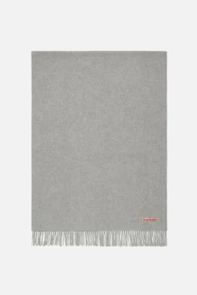 Ullhalsduk med fransar – oversized